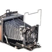 DOXANETA (model 1929) - dvouzávěrkový fotoaparát, formát 10x15 cm.
