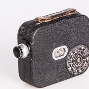 Kamera OP8 na 8 mm. Vyrobeno bylo pouze několik desítek kusů v  rámci zkušební výroby.