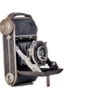 PERFOKLAP je fotoaparát BALDINA (model 1935) firmy Balda přejmenovaný a prodávaný pod privátní značkou Emila Birnbauma.