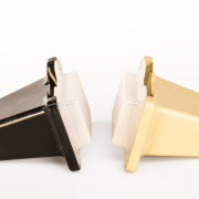 Prohlížečka byla vyráběna v několika barvách.